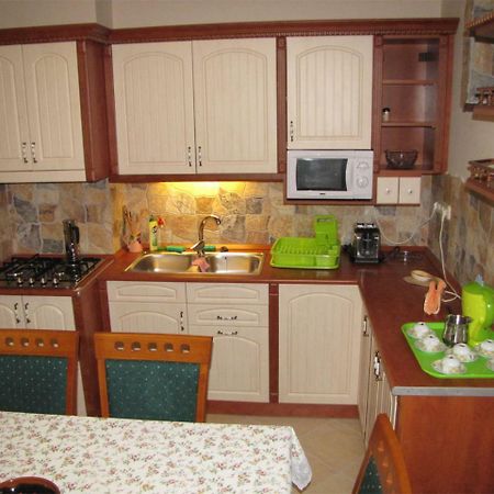 Szegfu Apartman Villa Hajdúszoboszló Exterior foto