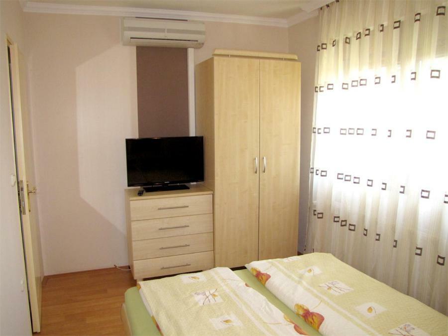 Szegfu Apartman Villa Hajdúszoboszló Exterior foto