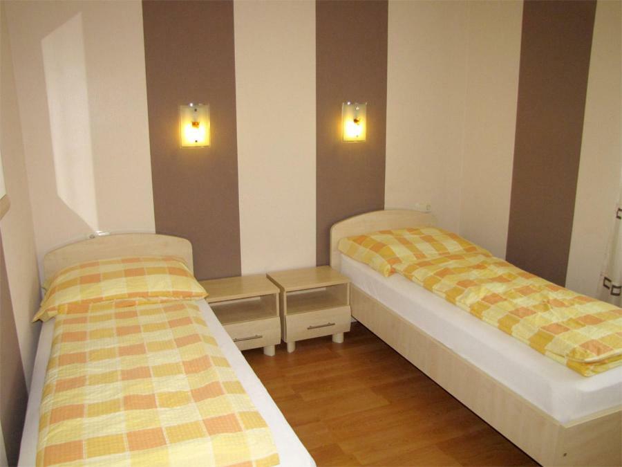 Szegfu Apartman Villa Hajdúszoboszló Exterior foto