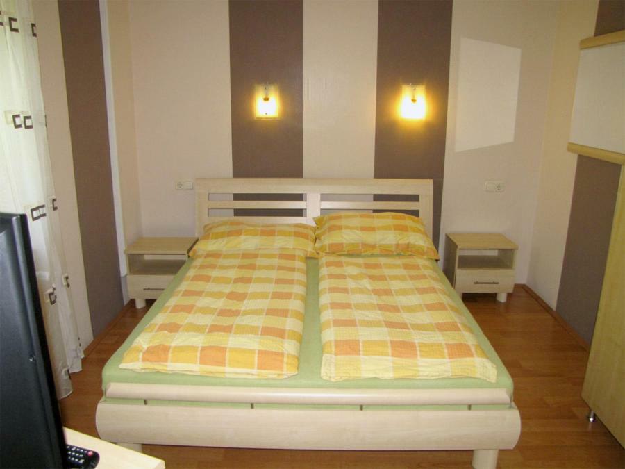 Szegfu Apartman Villa Hajdúszoboszló Exterior foto